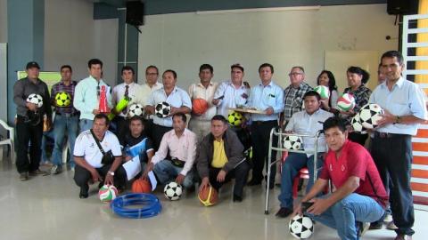 Treinta Instituciones Educativas de San Ignacio reciben kits deportivos